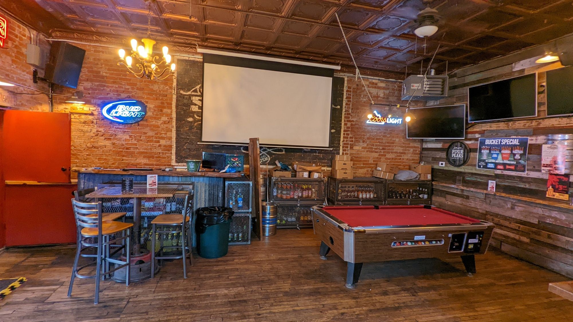 Beautiful restaurant/bar